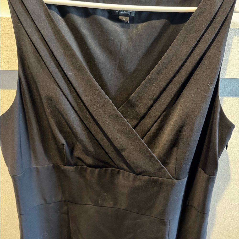 Ann Taylor Black Sheath Dress V-Neck Sleeveless - Picture 2 of 7